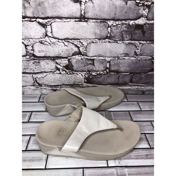 FitFlop White Pearl Shimmer Comfort Thong Sandals Women Sz 7M US/38EU I43-011 - Picture 5 of 16